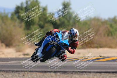 media/Nov-06-2022-SoCal Trackdays (Sun) [[208d2ccc26]]/Turn 7 Set 2 (1050am)/